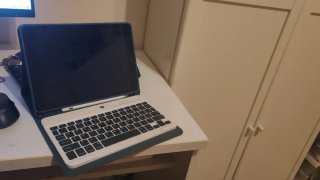 iPad 9 64GB Argento con tastiera e penna