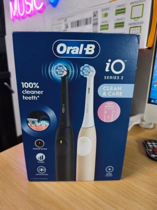Cepillo de Dientes Oral-B iO Series 2