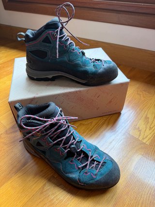 Botas de montaña Montura