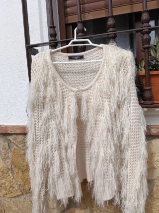 Chaqueta de lana con flecos Ounisa
