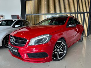 Mercedes-Benz Clase A 200 amg techo solar