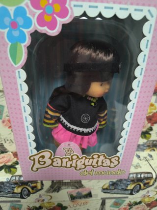 Muñeca Barriguitas del Mundo Tibetana
