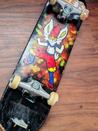 Skate Decathlon con diseño personalizado