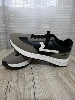Zapatillas Paredes Gris y Negro