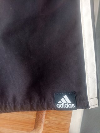 Bañador Adidas Negro con Rayas Blancas