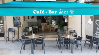 Se traspasa bar–cafetería en Ourense | Equipado, e