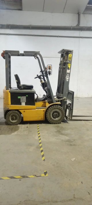 AVERIADA Carretilla Elevadora Industrial