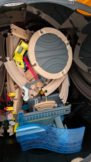 Set de Tren de Madera y Accesorios