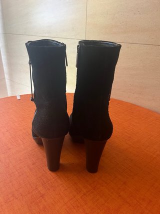 Botines de Ante Negros Talla 40