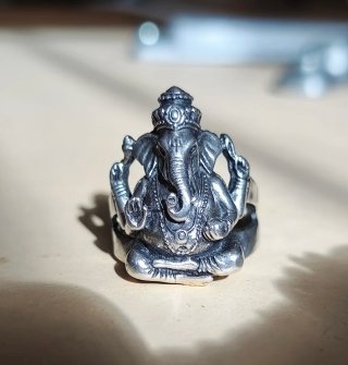 Anillo Ganesha de Plata.