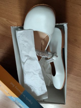 Zapatos de Niña Blancos Talla 35 pablosky