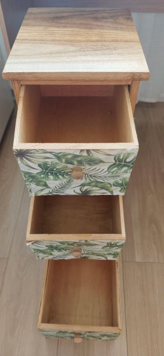 Tavolo da scrivania con cassettiera
