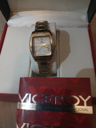 Reloj Viceroy Dorado