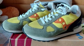 Scarpa Saucony donna tg. 38 (non originale!)