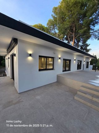Chalet en alquiler en La Cañada en Paterna