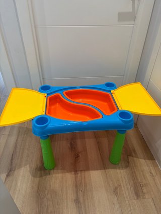 Mesa de Actividades Infantil