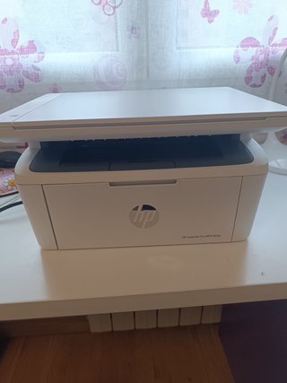 Impresora HP LaserJet Pro MFP M28a
