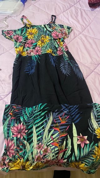 Varios vestidos informales