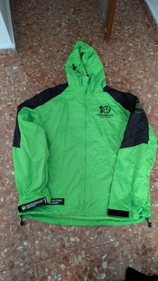 Chubasquero Vaporesso Verde y Negro