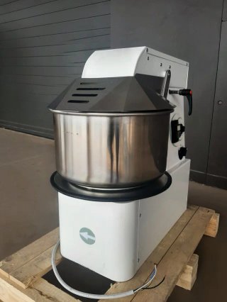 Amasadora Evo Móvil 17kg