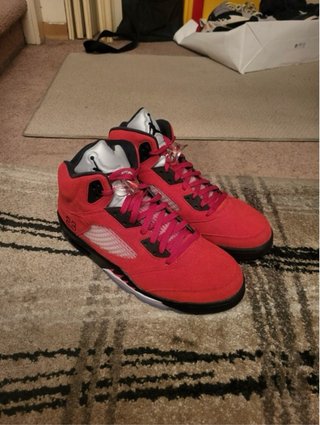 Jordan 5 Retro Raging Bull