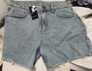 Short Vaquero Azul Claro Esmara