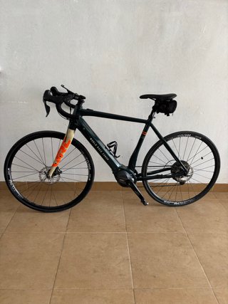 Bicicleta Gravel Eléctrica Conor