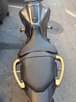 Yamaha MT-07 (2015)