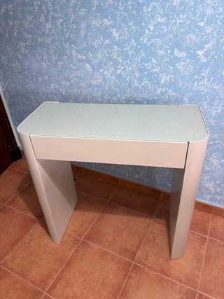 Mesa de Manicura o Tocador Beige