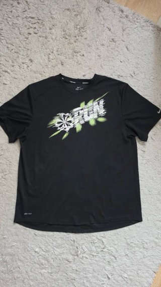 Camiseta Nike Deportiva Negra Talla L