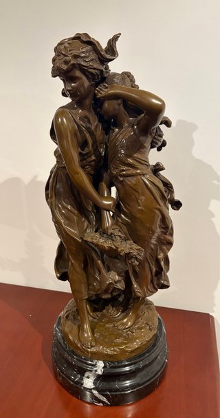 Escultura de Bronce Firmada Moreau