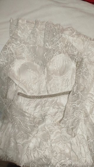 Vestido de novia con encaje , nuevo totalmente