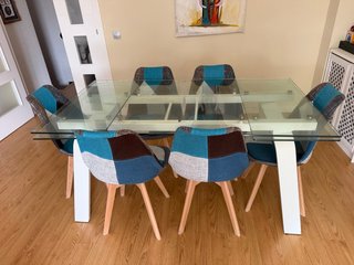 Mesa de comedor con 6 sillas