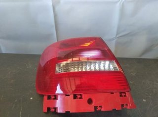 51681 piloto trasero 8d0945095g audi a4 berlina b5