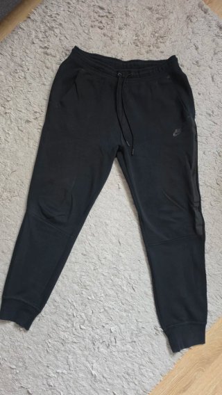 Pantalones deportivos Nike negros talla M