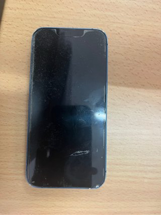 iPhone 13 azul para piezas o reparar – pantalla da