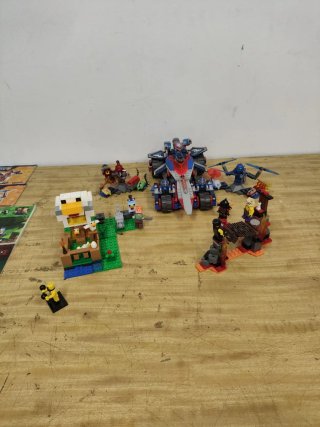 Lote 5 Sets LEGO: Nexo Knights, Minecraft, Ninjago