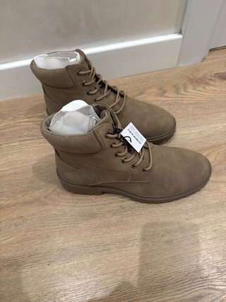 Botines Beige Estilo Casual