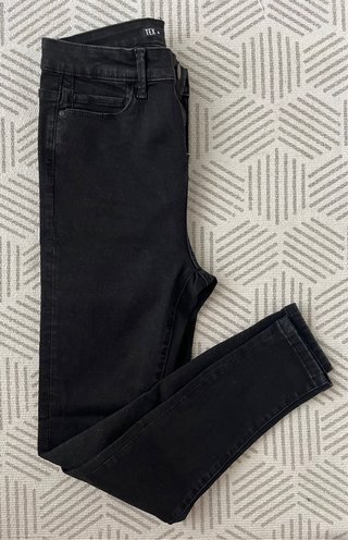 Pantalón vaquero negro pitillo TEX