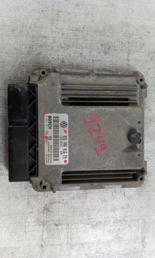 Seat 0281011909 centralita motor uce altea 533359