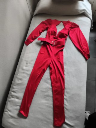 Mono de fiesta rojo elástico talla única