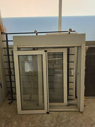 Ventana de Aluminio Blanca