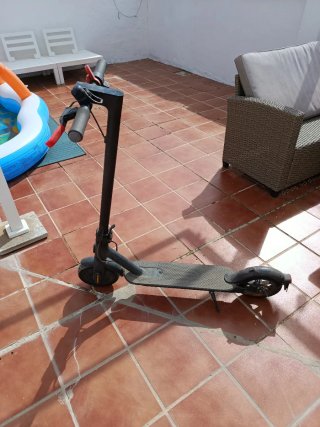 Patinete Eléctrico Negro