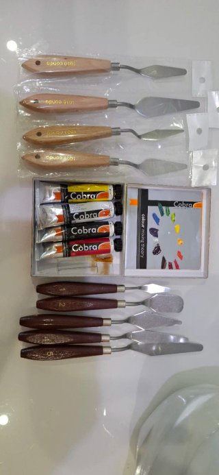 Set de Espátulas y Óleos al Agua Cobra