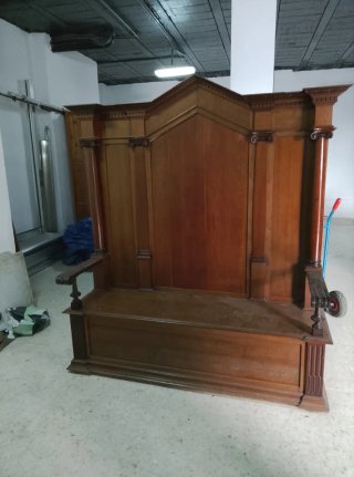 Banco de Madera Estilo Clásico