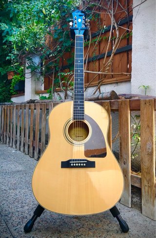 Guitarra Acústica Epiphone AJ-200