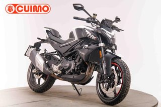 CFMOTO 450 NK