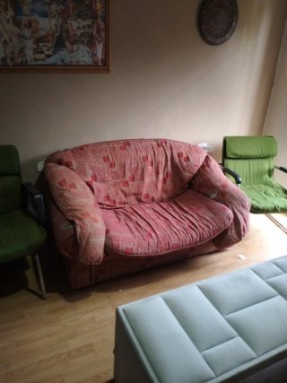 Conjunto de sofá y dos sillones