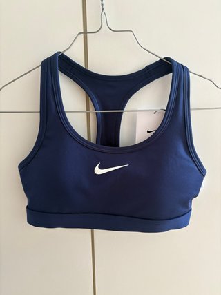 Top deportivo Nike azul