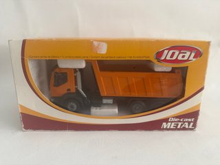 Renault Kerax Con Volquete Basculante 1:50 Joal
